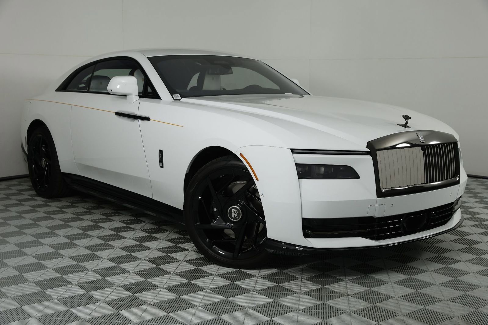 New 2025 Rolls-Royce Spectre Black Badge image 9