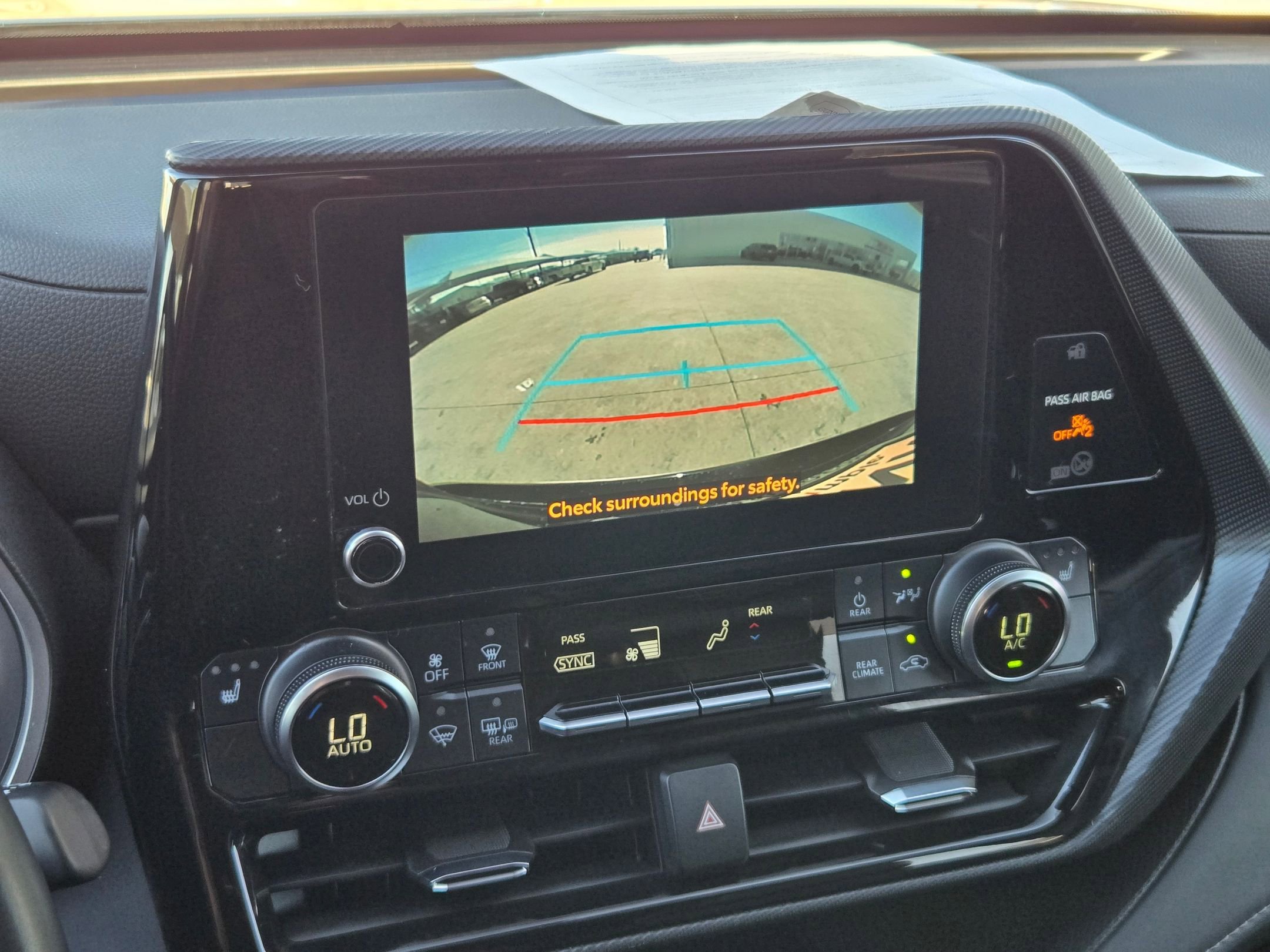 Used 2024 Toyota Highlander XSE image 19