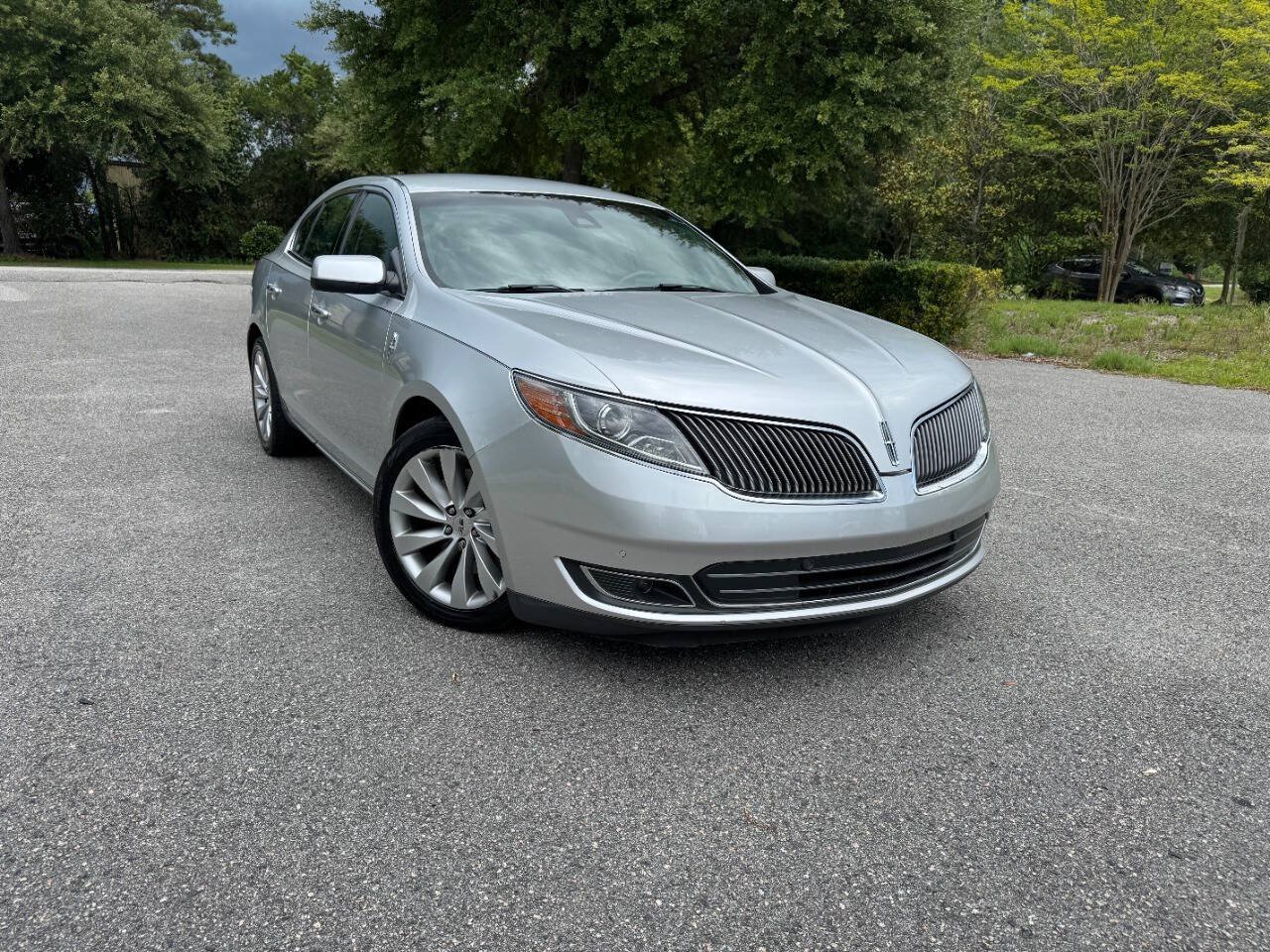 Used 2013 Lincoln MKS FWD image 36
