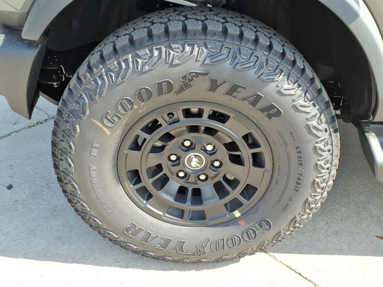 New 2026 Ford Bronco Outer Banks w/ Sasquatch Package AWD/4WD image 19