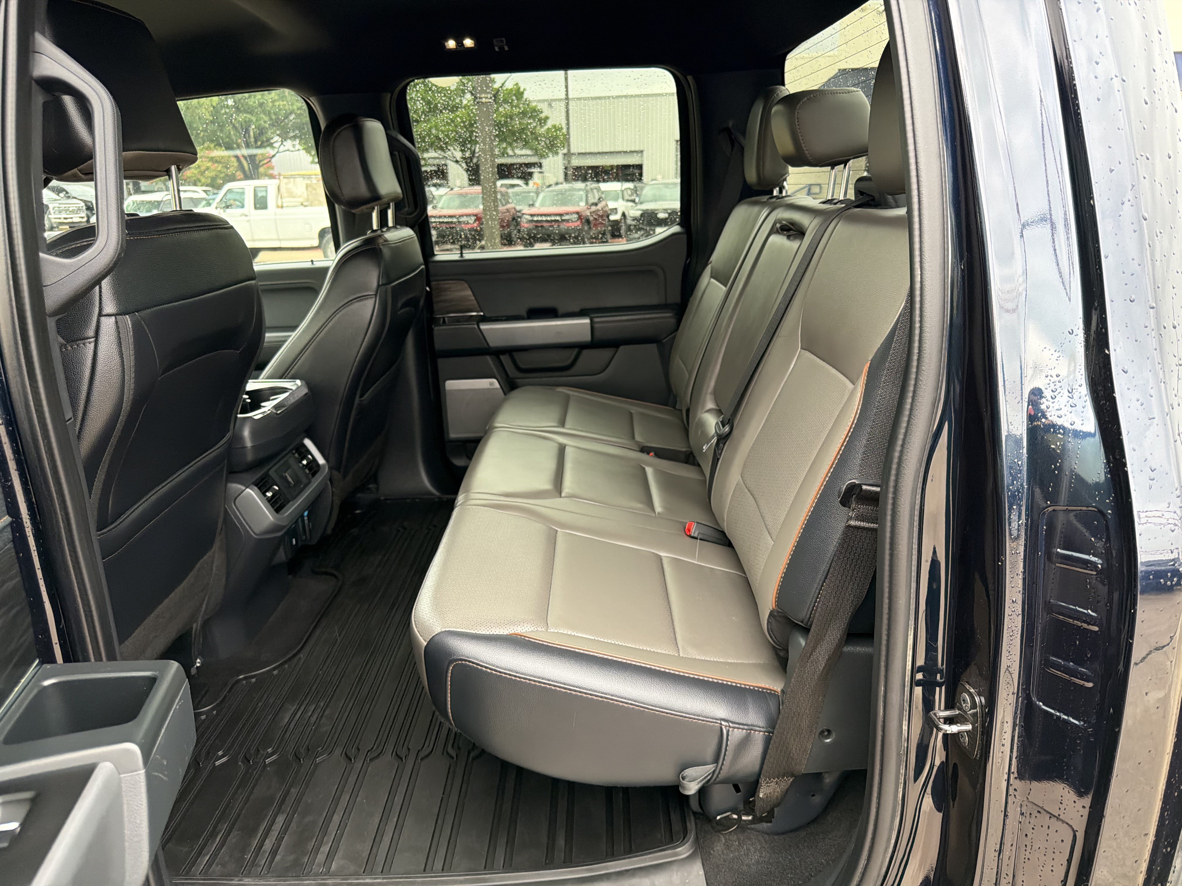 Used 2025 Ford F150 Lariat w/ FX4 Off-Road Package AWD/4WD image 13