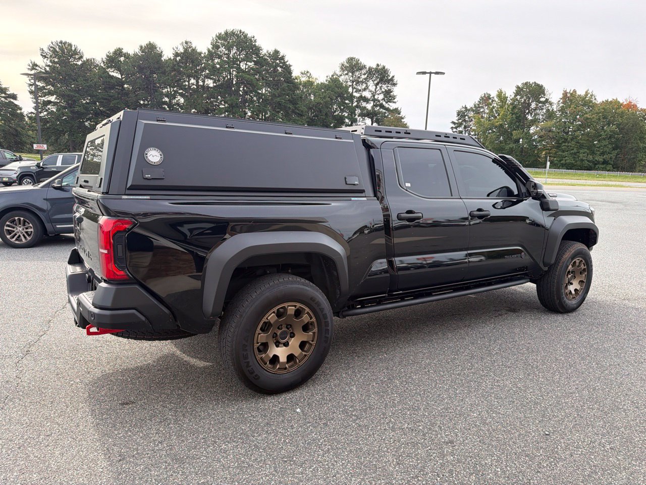 Used 2024 Toyota Tacoma 4x4 Double Cab Hybrid image 10