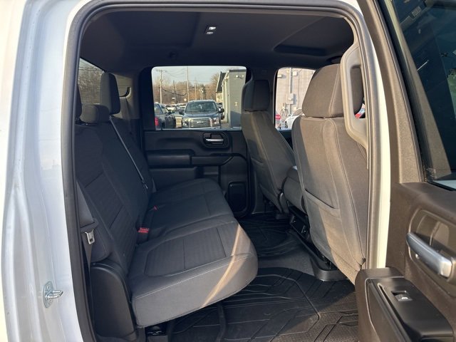 Used 2022 Chevrolet Silverado 2500 Custom w/ Custom Convenience Package image 12