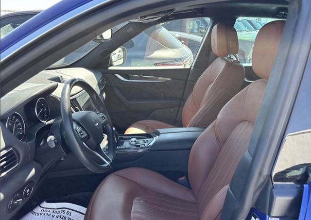 Used 2023 Maserati Levante GT image 2