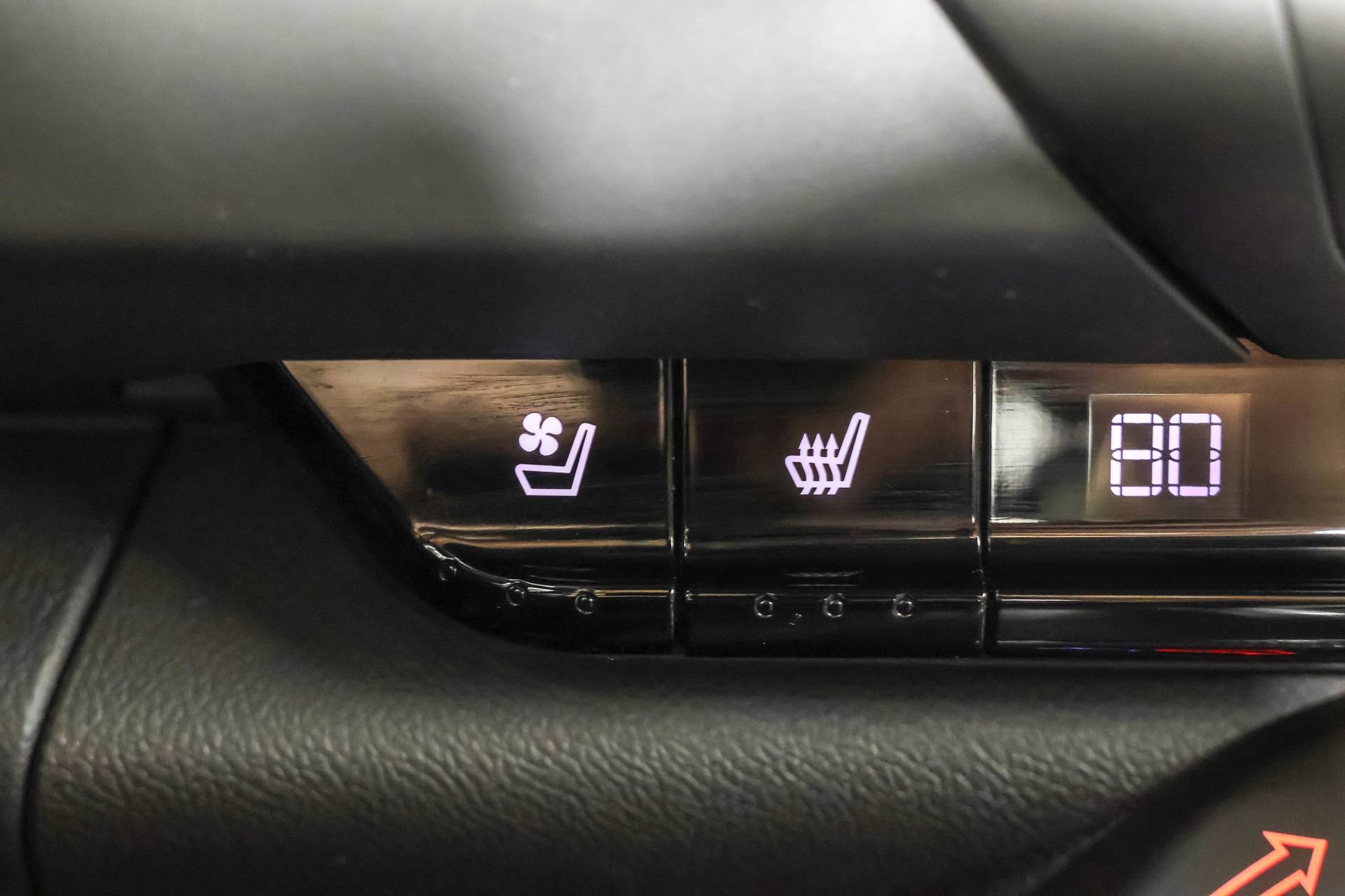 Used 2017 Chevrolet Camaro LT image 8