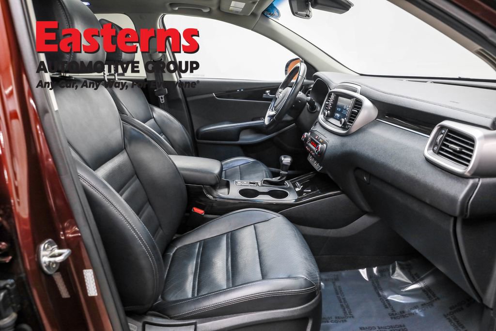 Used 2020 Kia Sorento EX image 24