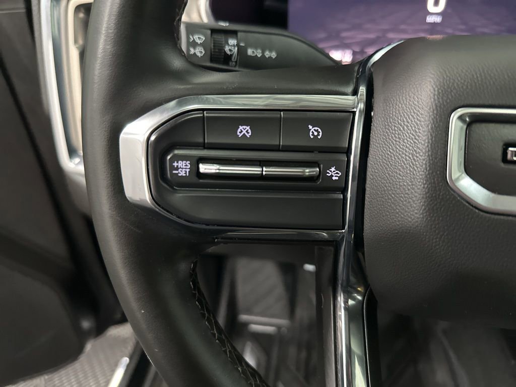 Used 2024 GMC Canyon Denali AWD/4WD image 15