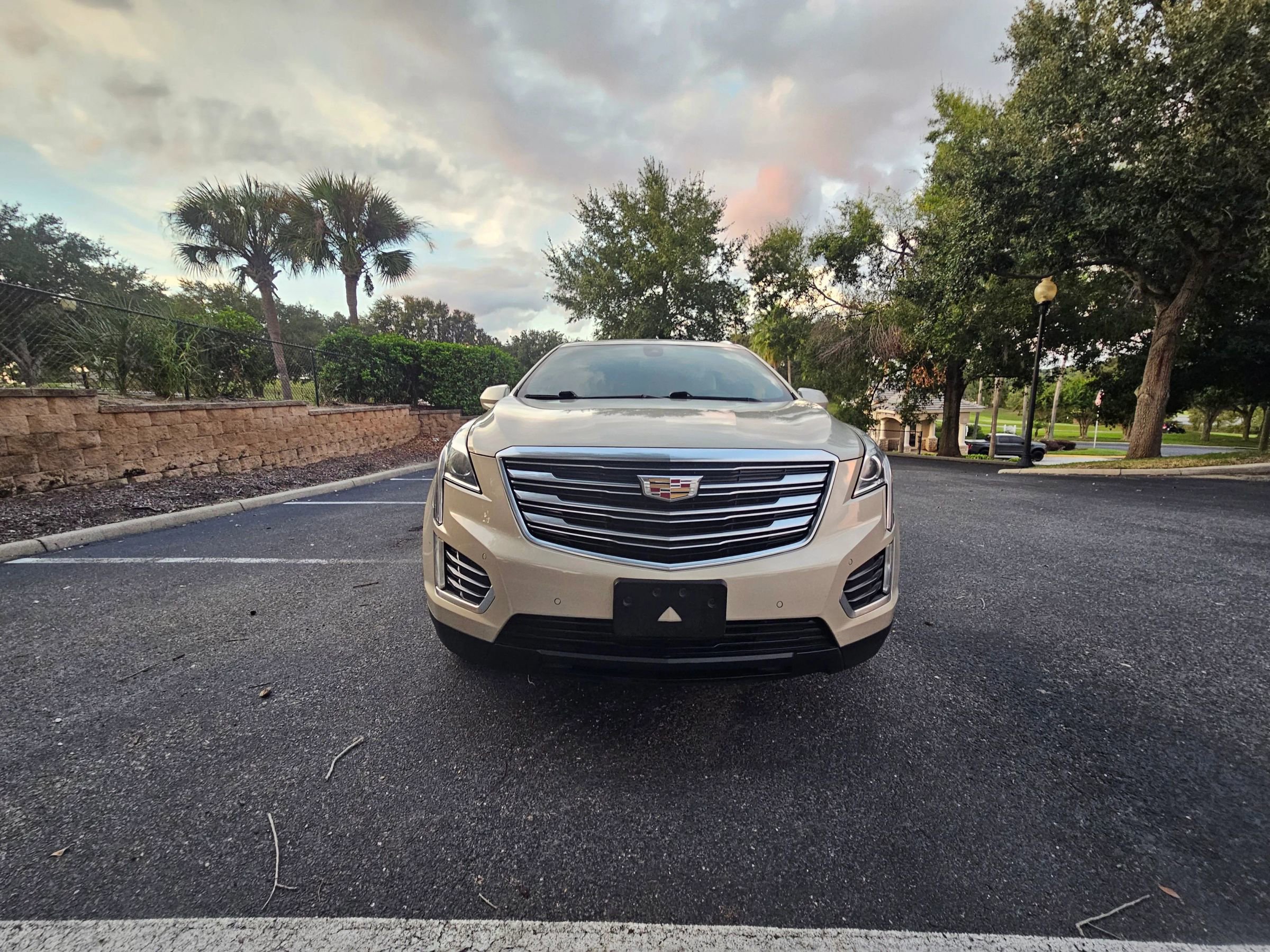 Used 2017 Cadillac XT5 Luxury w/ Driver Awareness Package image 8