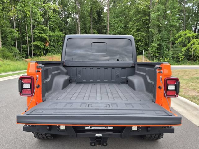 Used 2025 Jeep Gladiator Mojave w/ Steel Bumper Group AWD/4WD image 23
