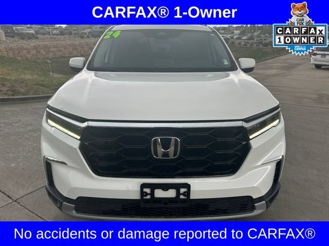 Used 2024 Honda Pilot Touring image 2