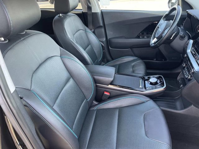 Used 2022 Kia Niro EX Premium image 35