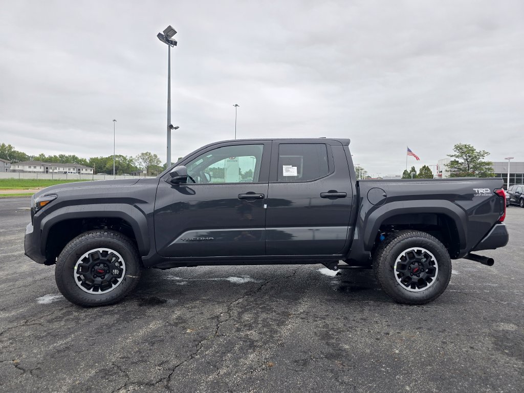 New 2026 Toyota Tacoma TRD Off-Road AWD/4WD image 14