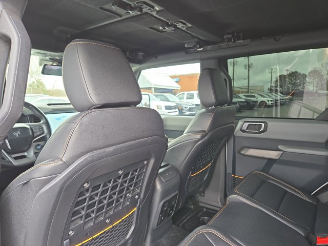Used 2023 Ford Bronco Badlands image 15