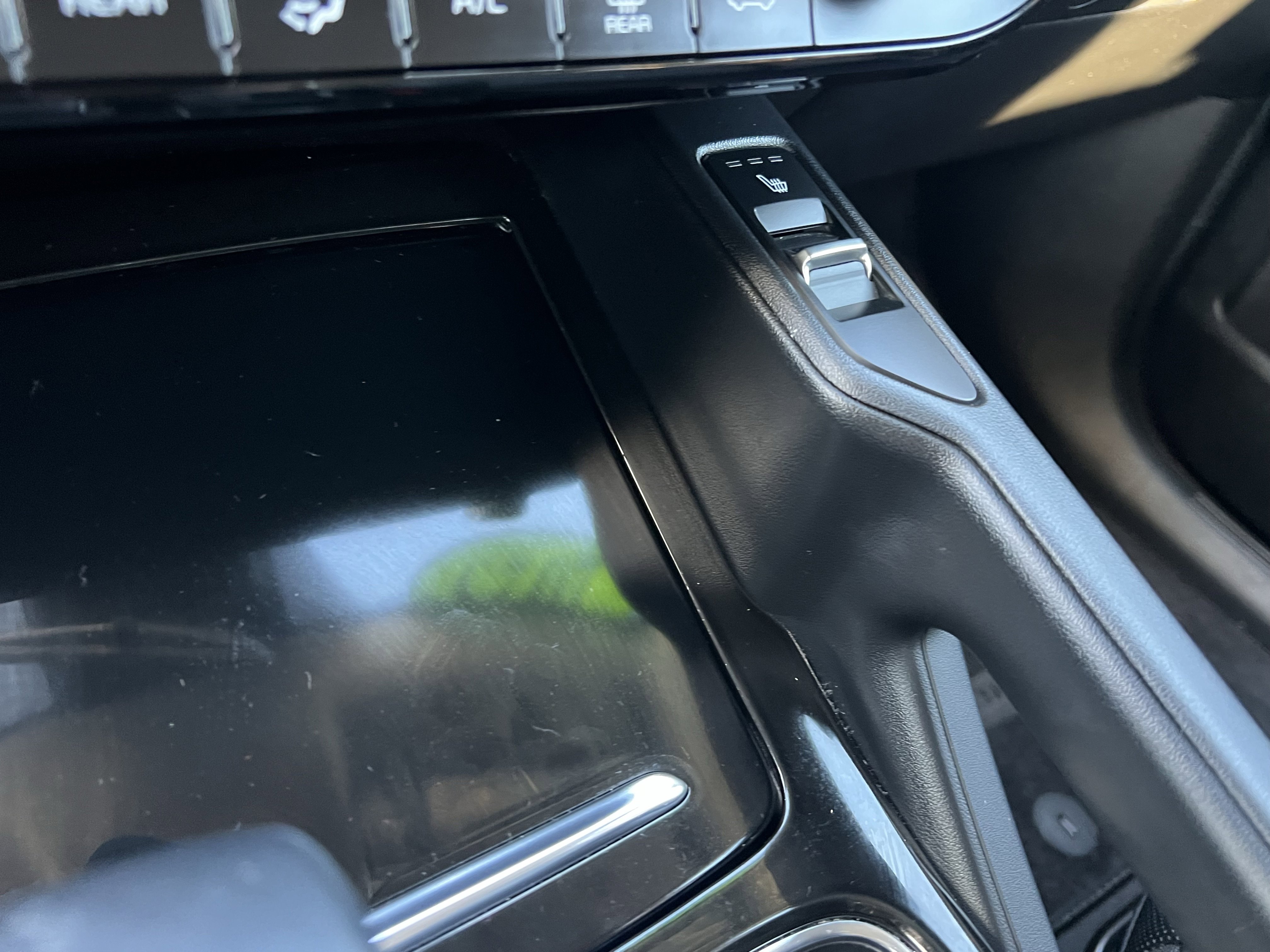 Certified 2023 Kia Telluride S image 32