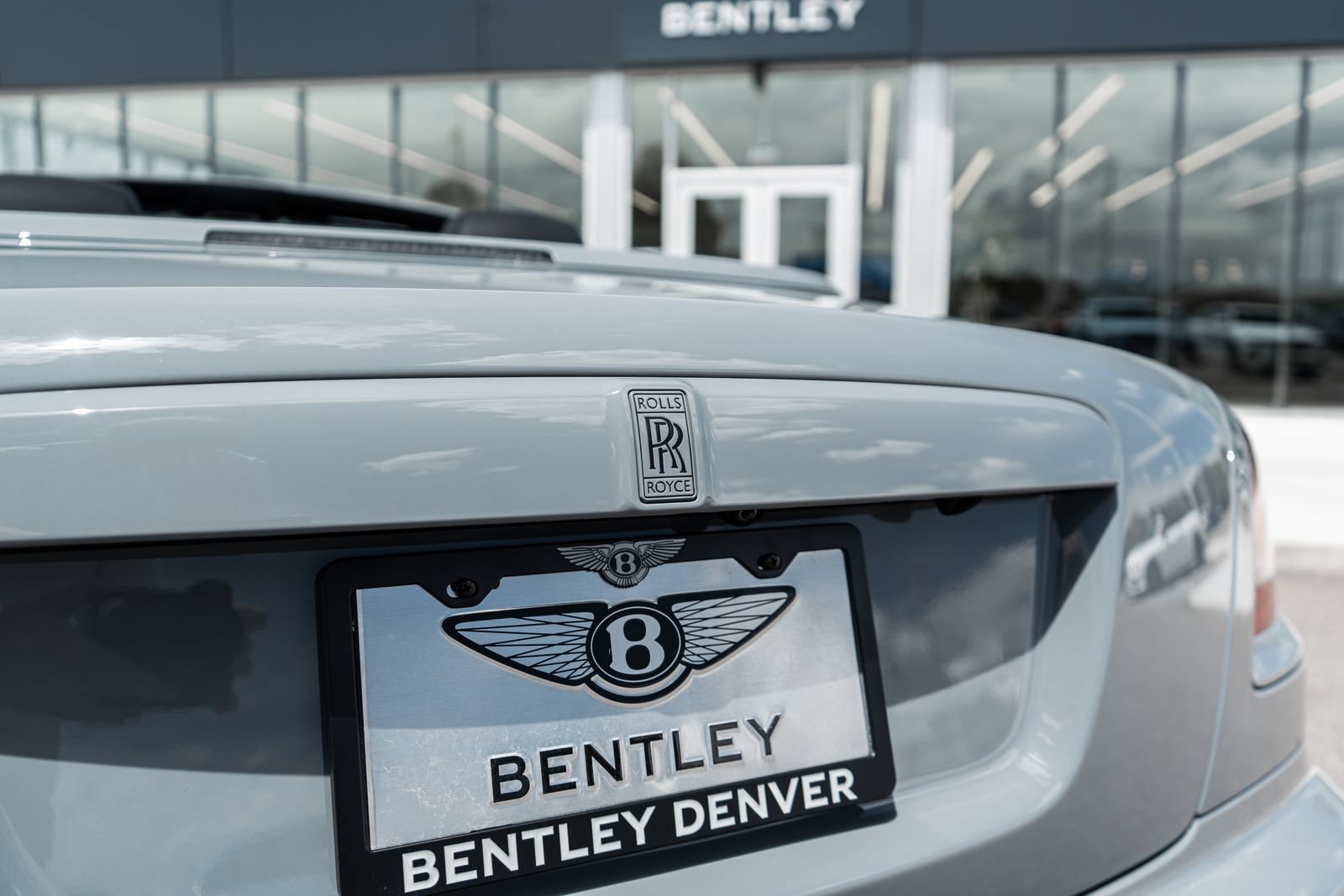 Used 2020 Rolls-Royce Dawn RWD image 10