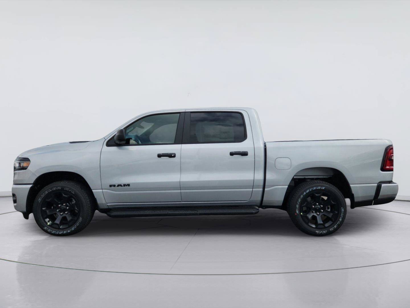 New 2026 RAM 1500 Express AWD/4WD image 2