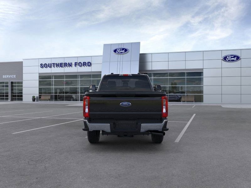 New 2025 Ford F350 XLT image 5