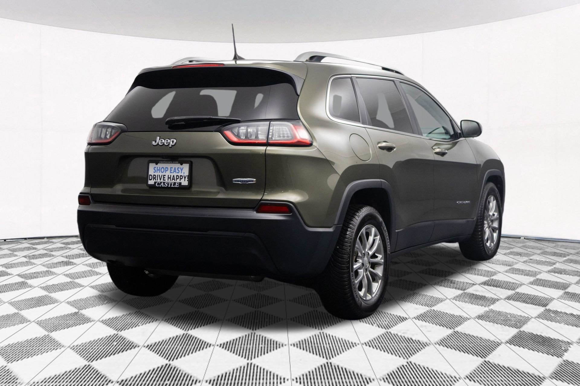 Used 2019 Jeep Cherokee Latitude Plus image 12