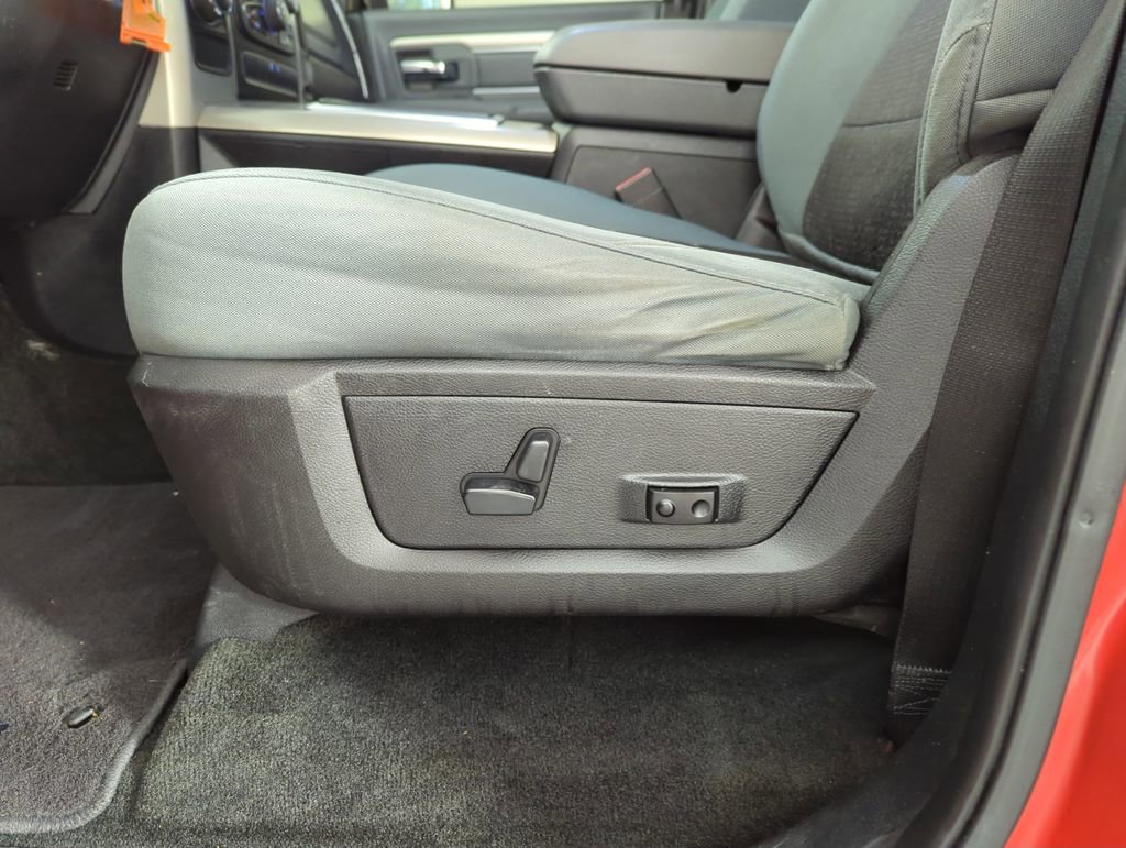 Used 2014 RAM 1500 Big Horn image 13