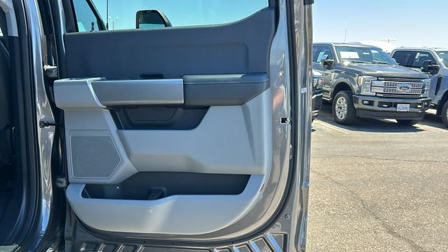 New 2026 Ford F250 XLT w/ FX4 Off-Road Package AWD/4WD image 12