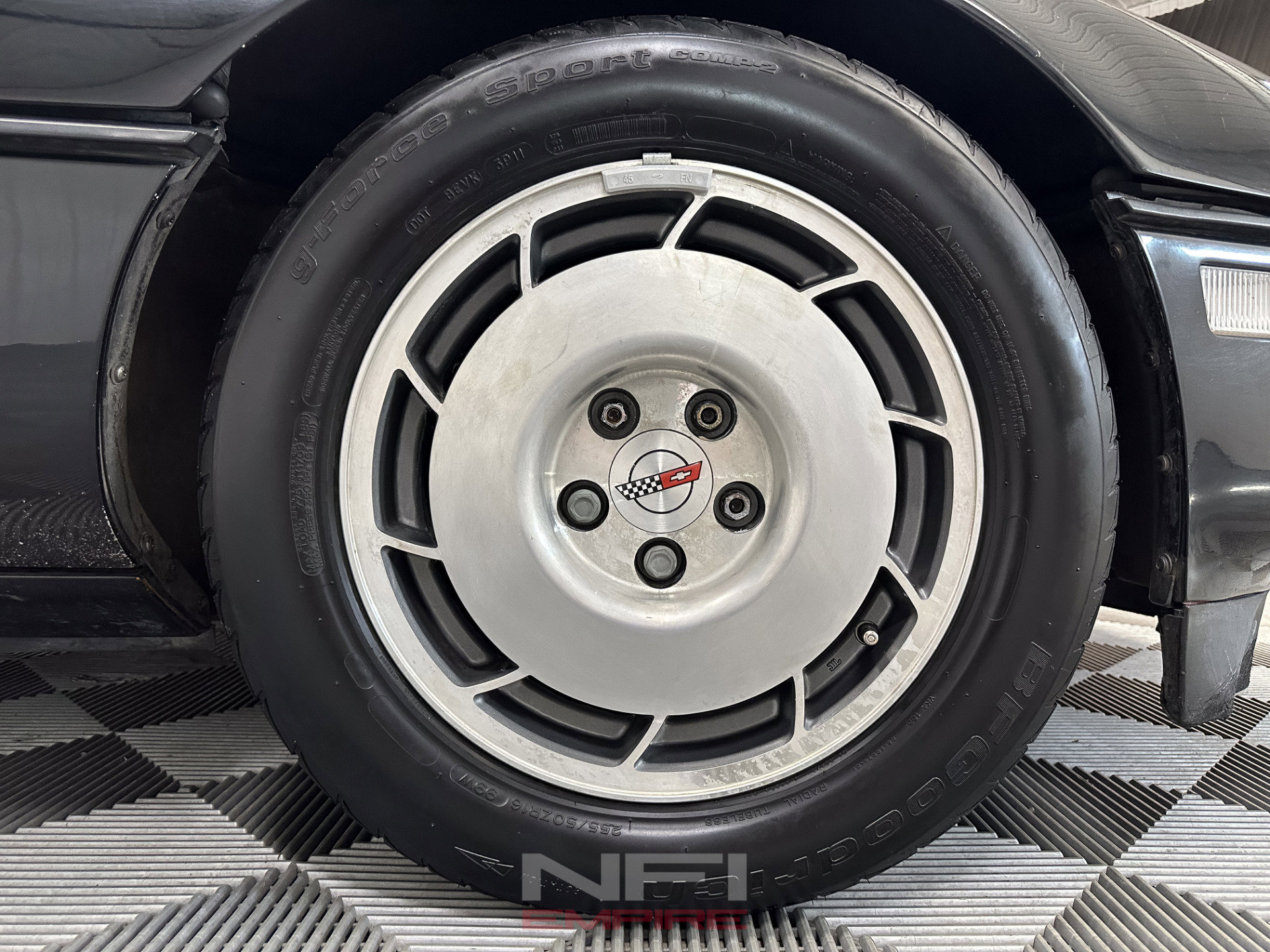 Used 1987 Chevrolet Corvette 2D Coupe image 16
