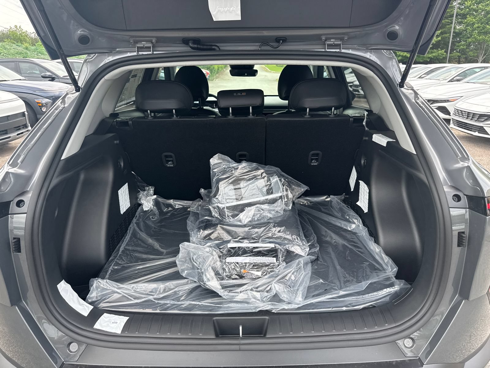 New 2026 Hyundai Kona SEL Premium FWD image 19