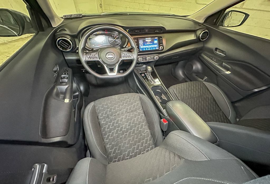 Used 2023 Nissan Kicks SV FWD image 13