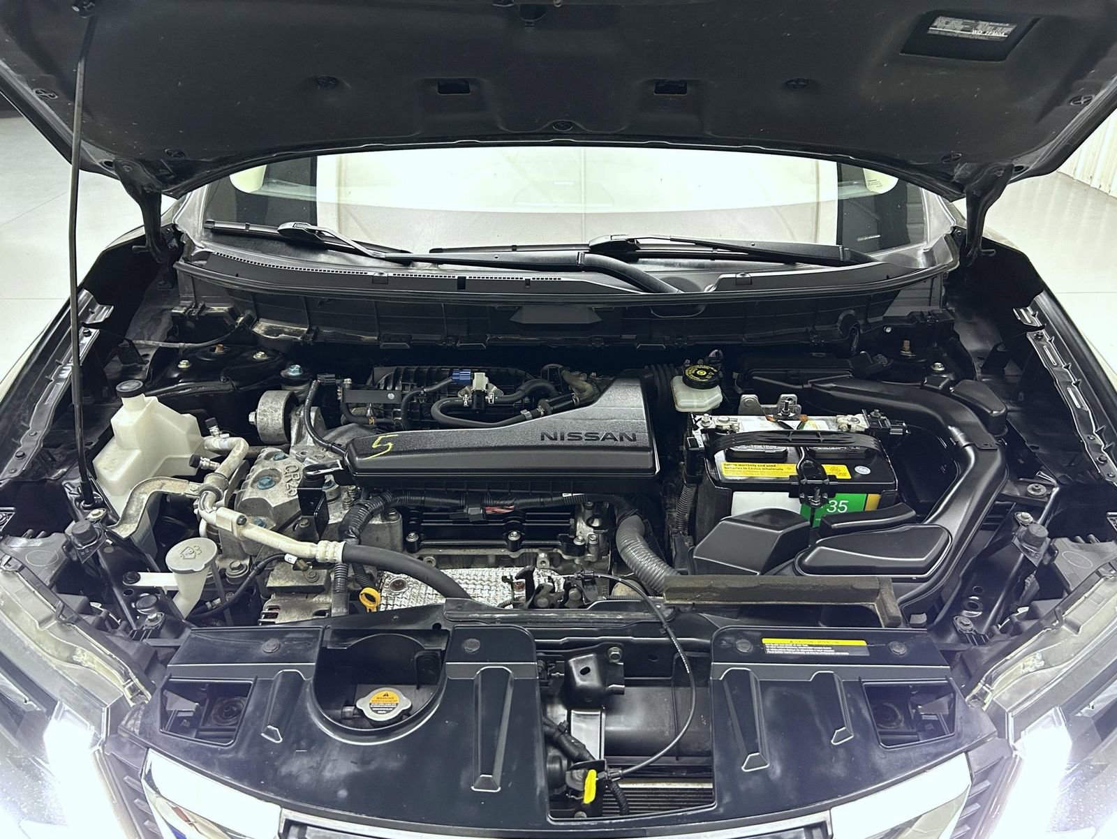 Used 2019 Nissan Rogue SV w/ Sun & Sound Touring Package AWD/4WD image 24