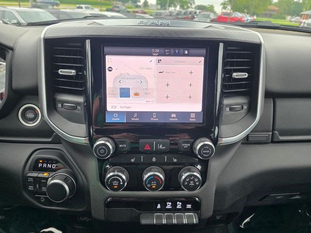 Used 2025 RAM 1500 Big Horn AWD/4WD image 29