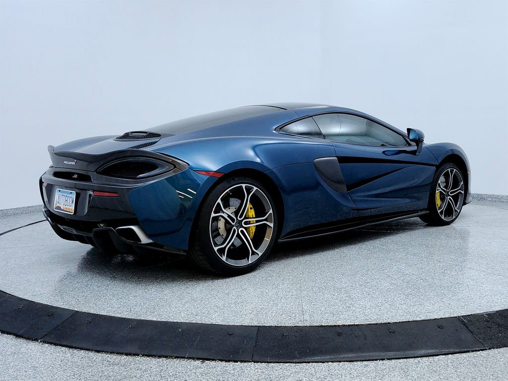 Used 2017 McLaren 570S image 5