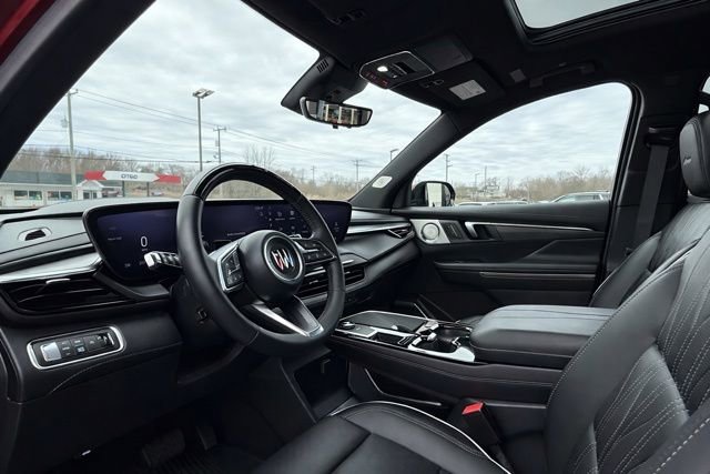 Used 2025 Buick Enclave Avenir w/ Super Cruise Package image 14