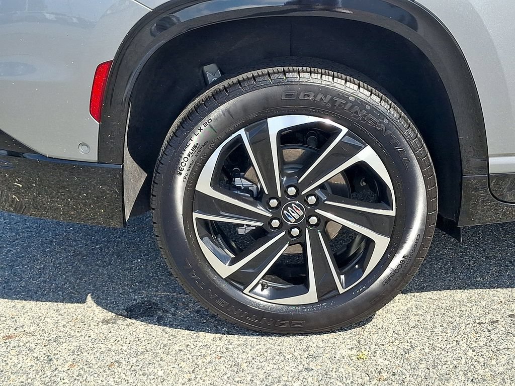 New 2026 Buick Enclave Sport Touring w/ Super Cruise Package AWD/4WD image 5
