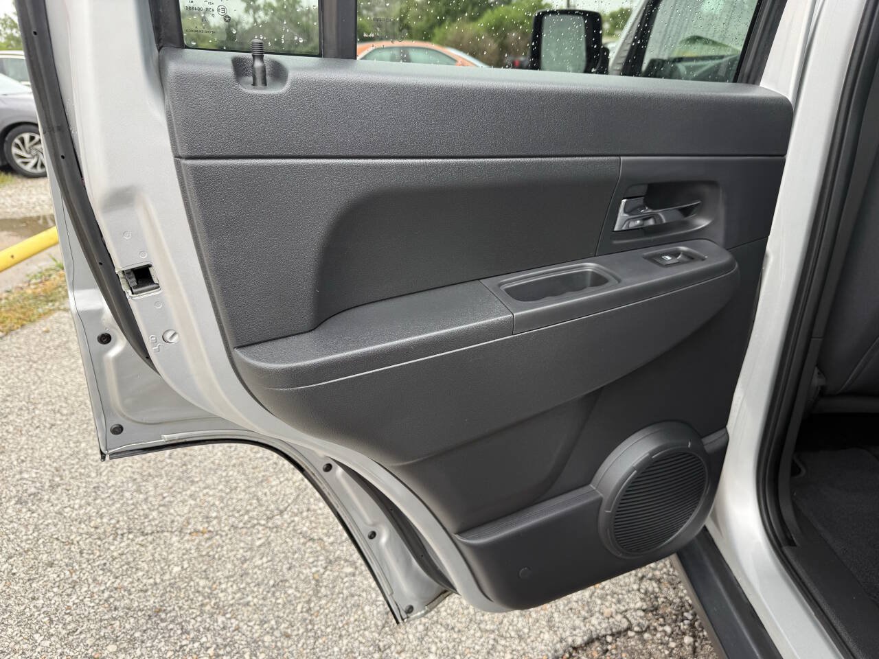 Used 2011 Jeep Liberty Sport w/ Popular Equipment Group AWD/4WD image 18