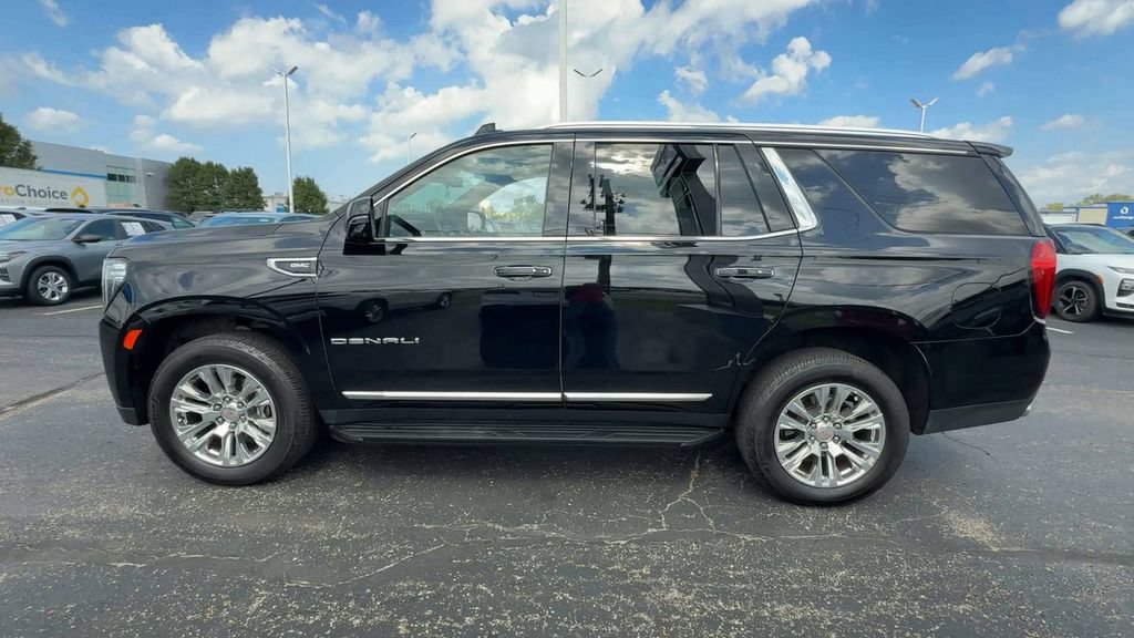 Used 2023 GMC Yukon Denali AWD/4WD image 5