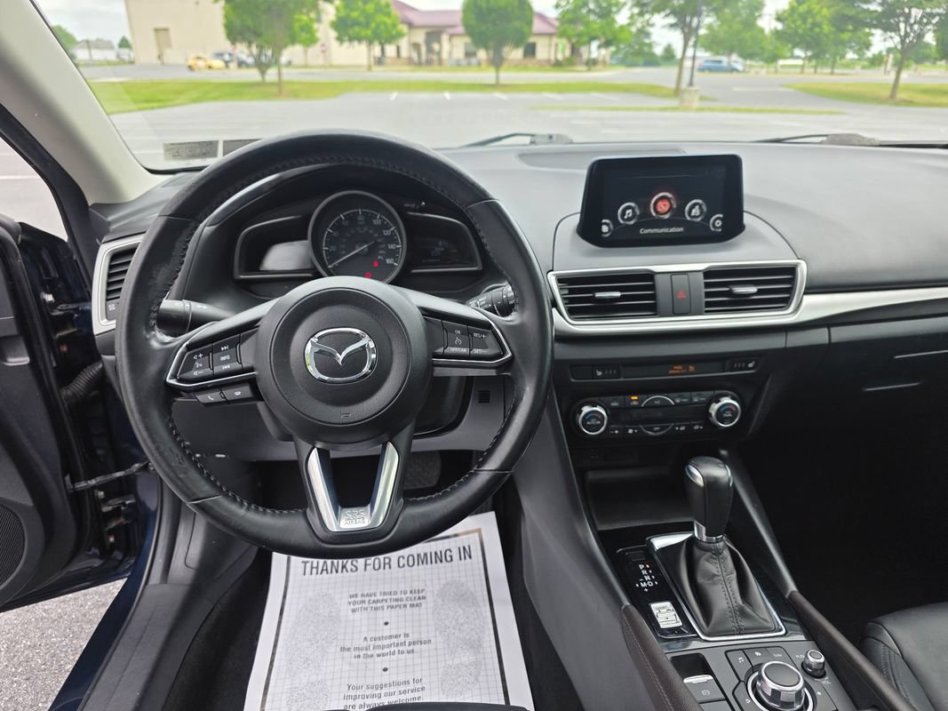 Used 2018 MAZDA MAZDA3 Touring FWD image 30