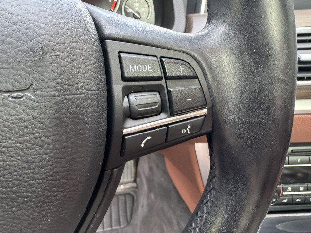 Used 2013 BMW 550i Gran Turismo xDrive AWD/4WD image 29