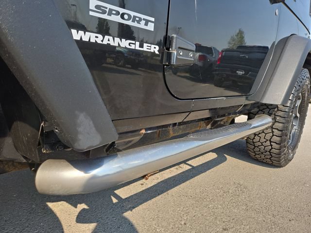 Used 2012 Jeep Wrangler Sport w/ Connectivity Group AWD/4WD image 9