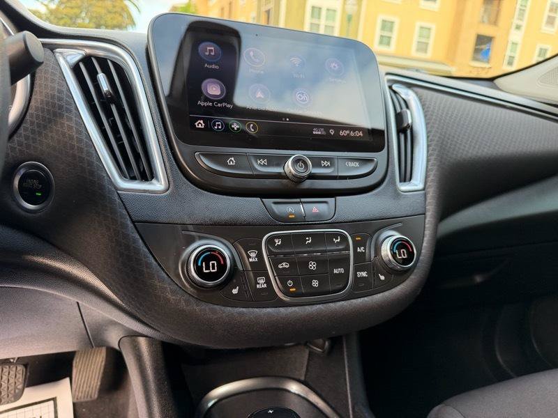 Used 2020 Chevrolet Malibu LT FWD image 62