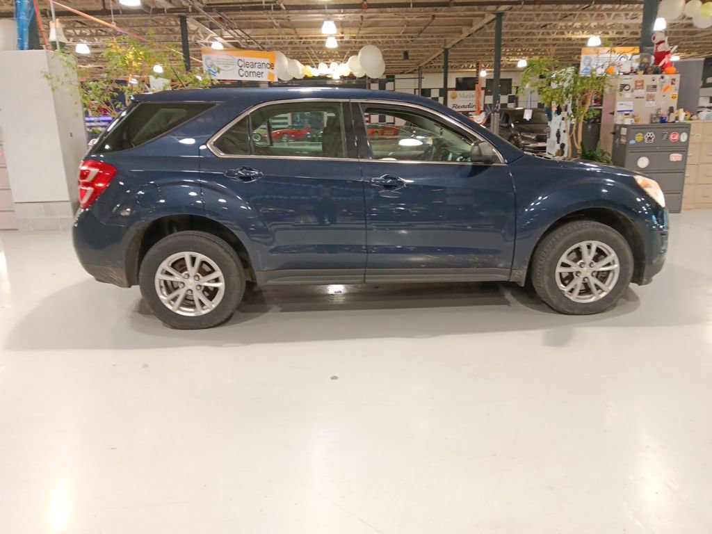 Used 2017 Chevrolet Equinox LS image 5