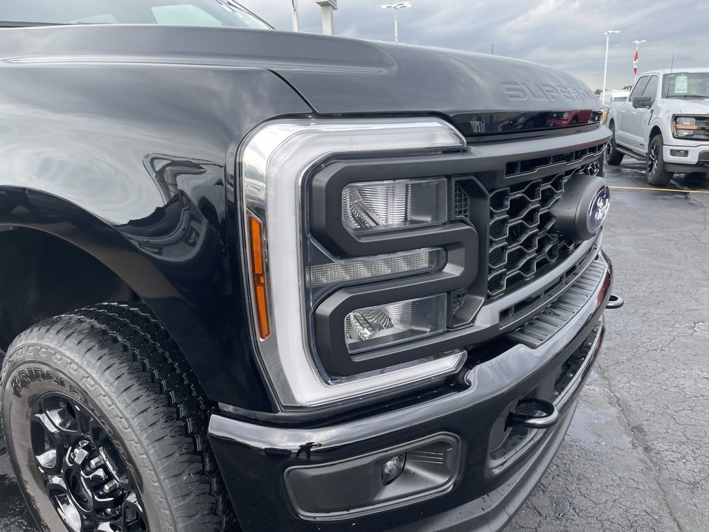 Used 2024 Ford F250 XL w/ STX Appearance Package image 34