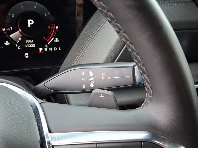Certified 2025 GMC Yukon XL Denali AWD/4WD image 16