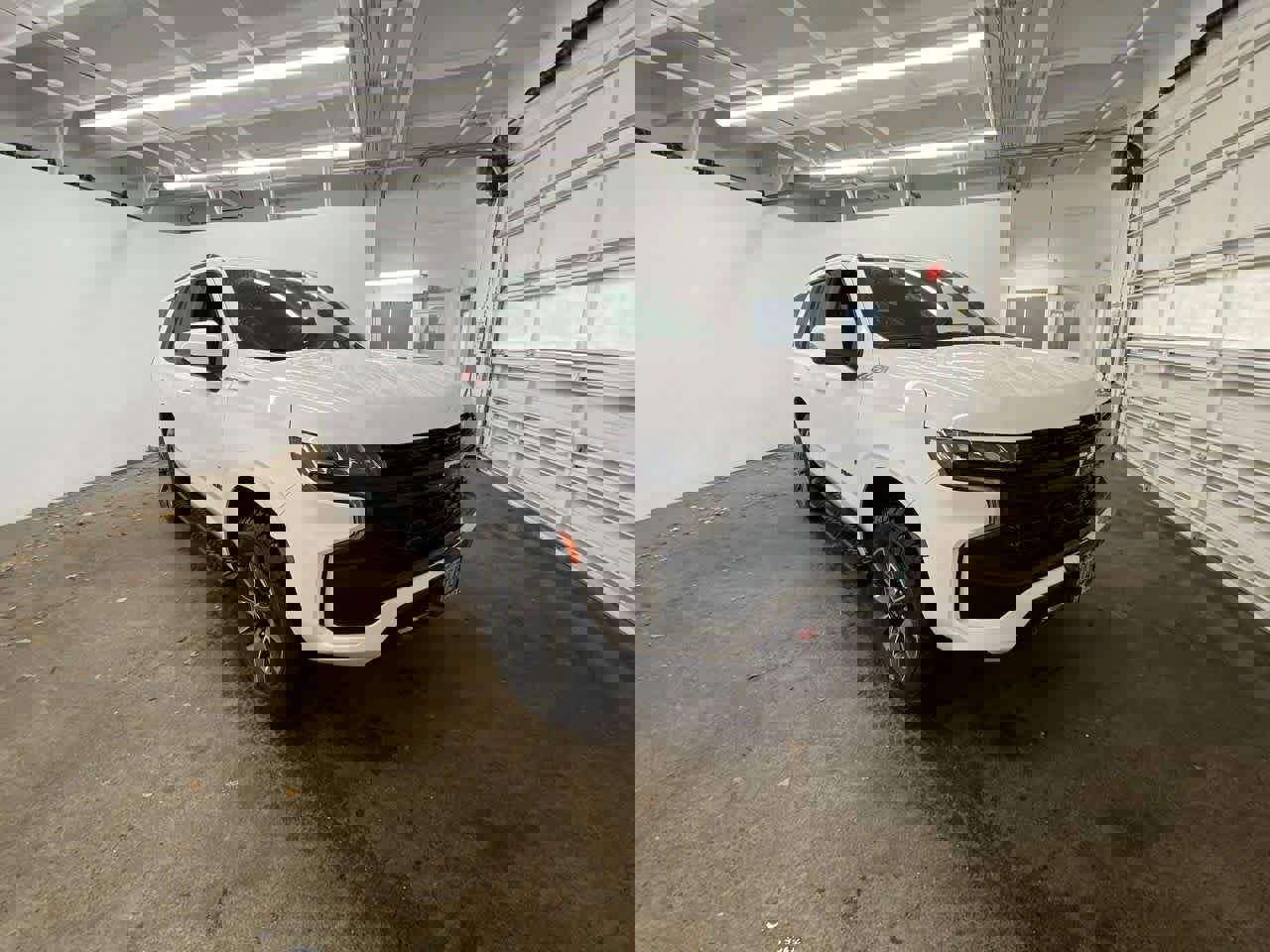 Used 2023 Chevrolet Tahoe Z71 w/ Luxury Package image 8