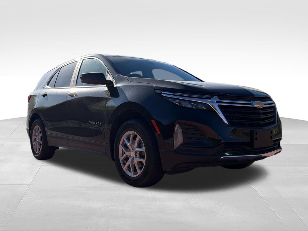 Used 2024 Chevrolet Equinox LT AWD/4WD image 1