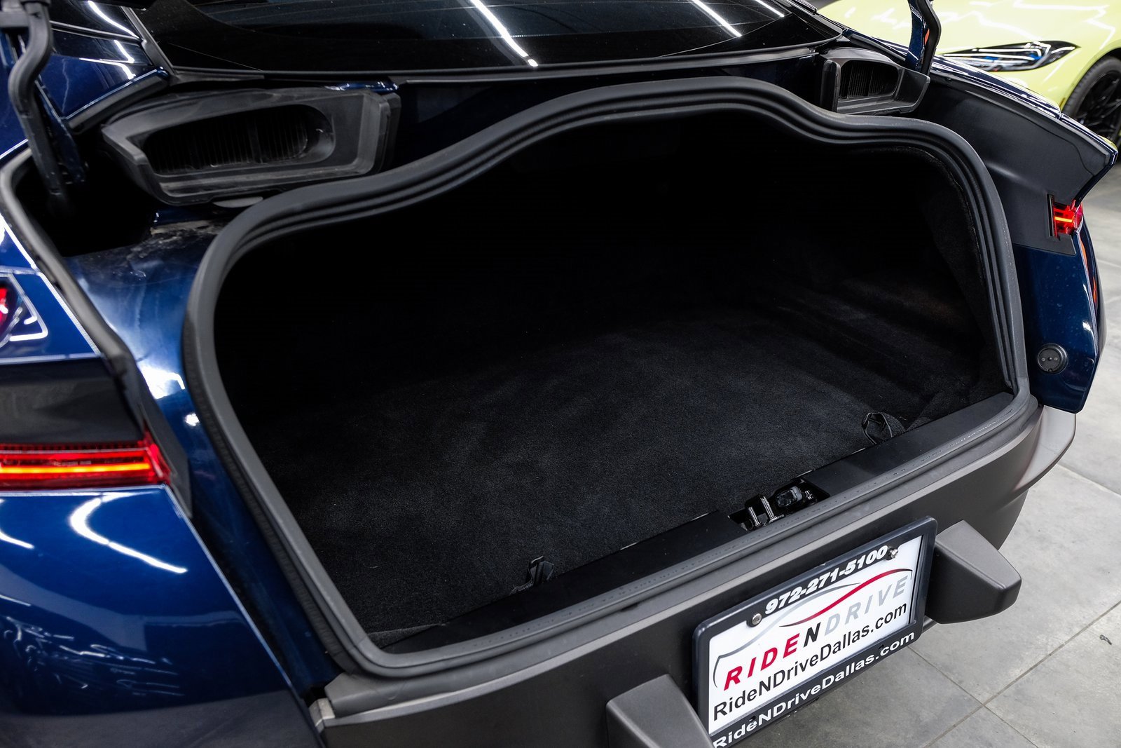 Used 2018 Aston Martin DB11 V12 image 58