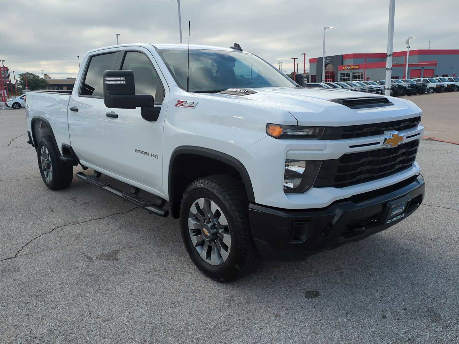 Used 2024 Chevrolet Silverado 2500 Custom w/ Custom Value Package AWD/4WD image 2