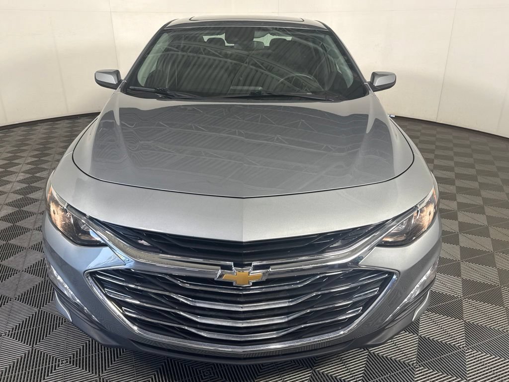 Used 2024 Chevrolet Malibu LT FWD image 3