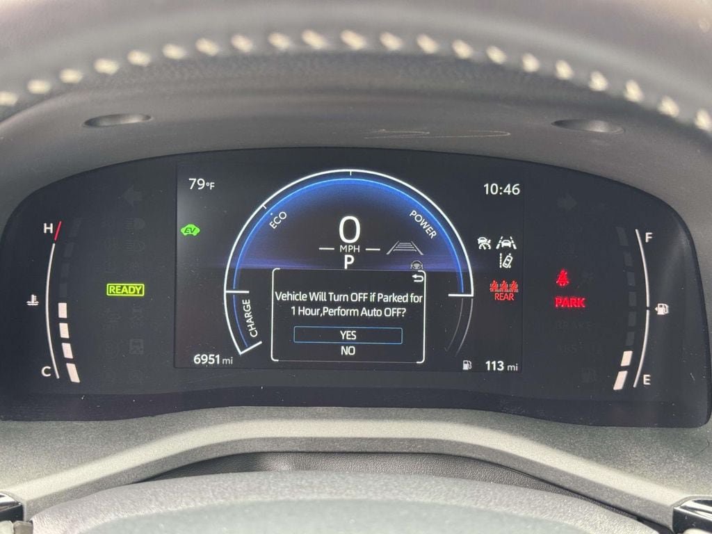 Used 2025 Toyota Camry SE FWD image 14