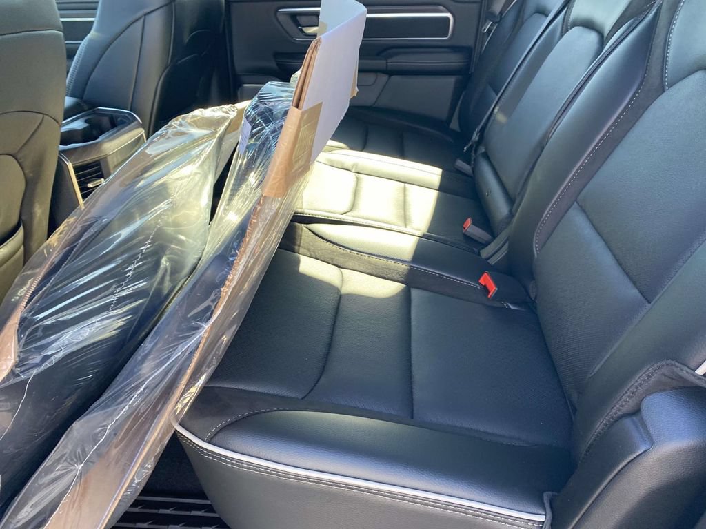 New 2026 RAM 1500 Laramie w/ Night Edition AWD/4WD image 10