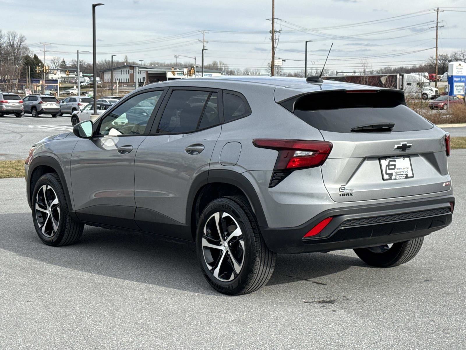 Used 2024 Chevrolet Trax RS w/ Driver Confidence Package image 26
