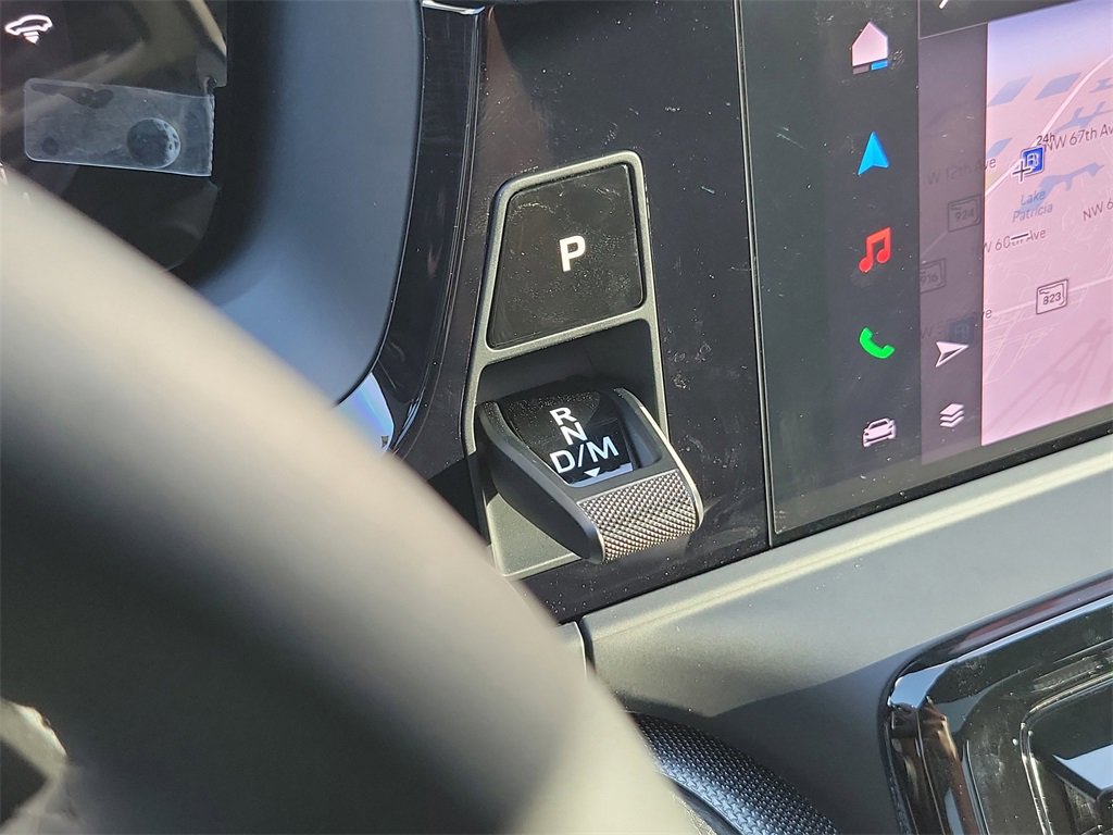 Used 2026 Porsche Panamera 4 image 24